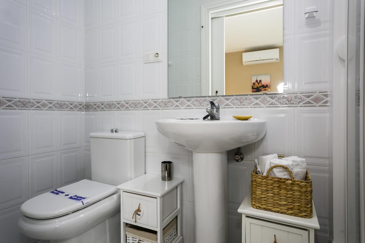 Weforyou Near The Beach Two Bedrooms In Pueblo Evita Benalmadena Exterior photo